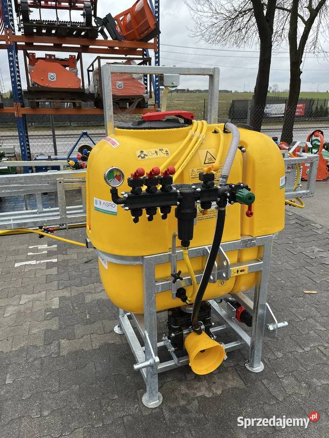 OPRYSKIWACZ POLOWY 400l12m3 RSM POLIMER sprzedam
