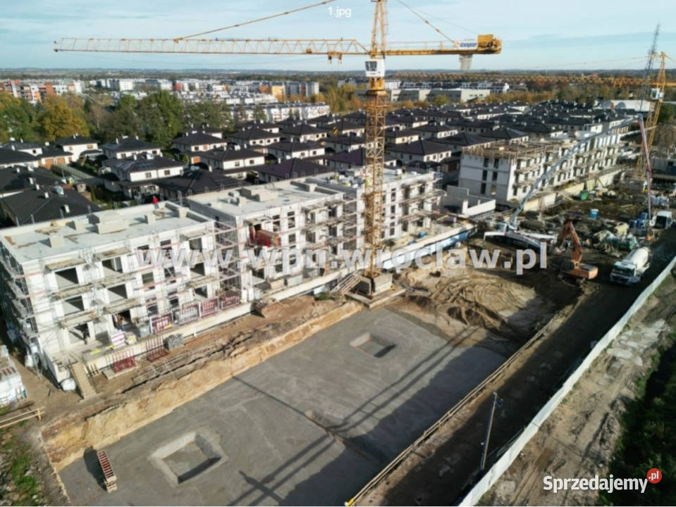 sprzedaży mieszkania 6016 metrów 3 pokoje blok Wrocław