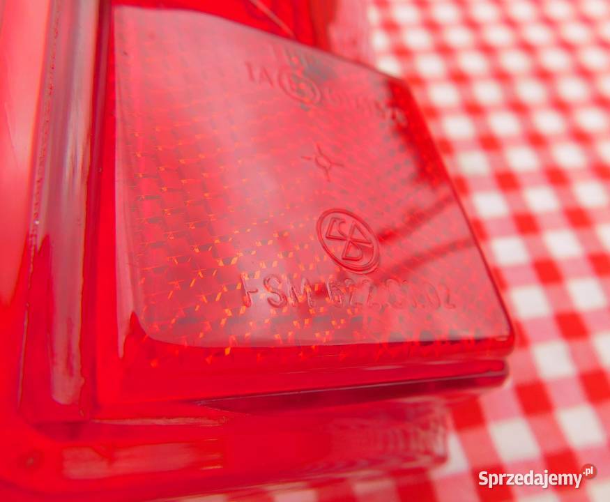 Nowe klosze tylnych lamp FSM Fiat 126p 126 na małopolskie Tarnów
