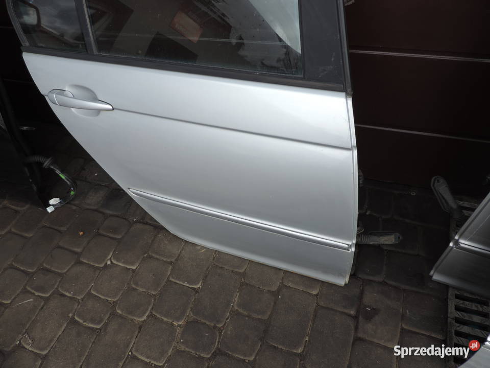 DRZWI PRAWY TYŁ BMW E46 SEDAN FL TTITAN SILBER osobowe małopolskie Nowy Sącz