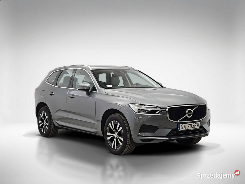 Volvo XC 60 D3 Momentum Pro Z Polskiego Salonu lakier metallic Warszawa