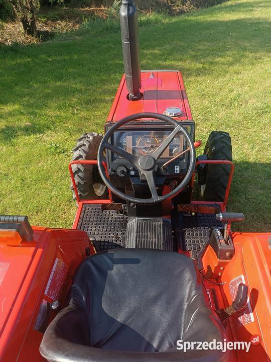 Ciągnik traktor yanmar Kubota iseki śląskie sprzedam