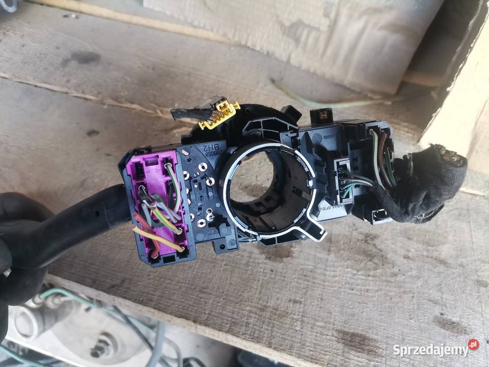 Przełącznik Zespolony Skoda Octavia sprzedam