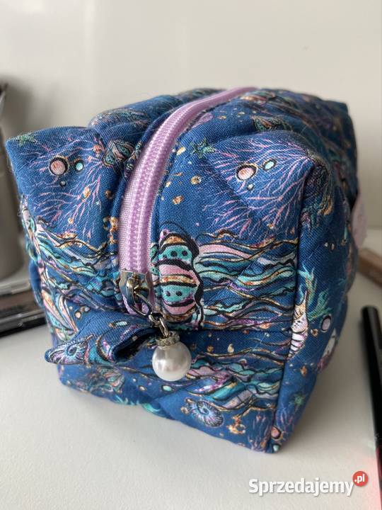 Kosmetyczka z bawełny 100 skórzana naszywka pomorskie Gdynia