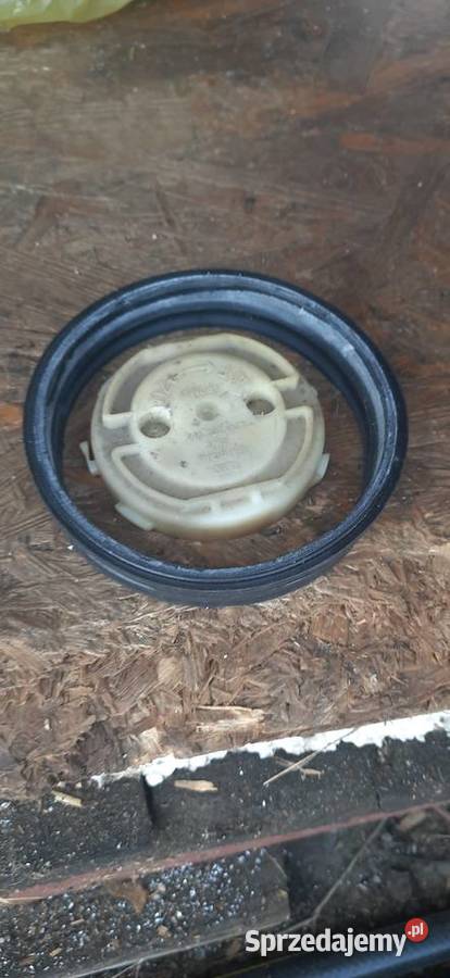 Pompa paliwa A8 D2 Lubin