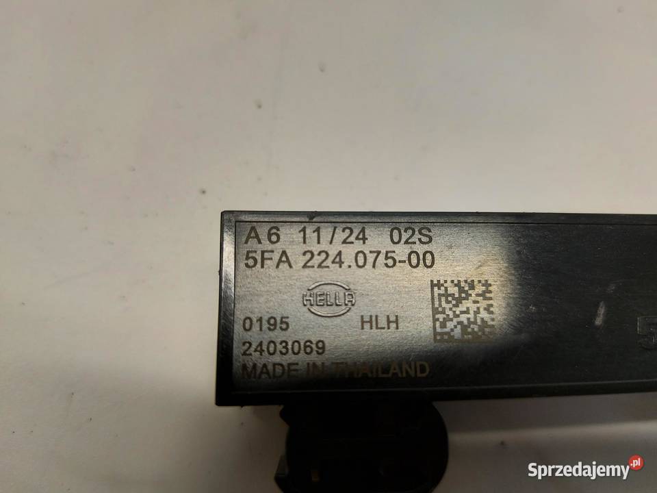 VW ID4 11A 2024r SUV 5D WZMACNIACZ ANTENA osobowe