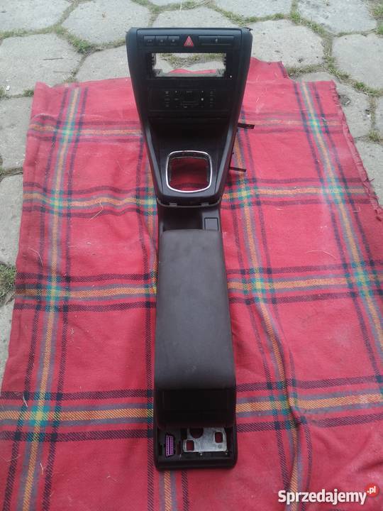 Tunel środowy podłokietnik climatronic A4 B5 Chełm