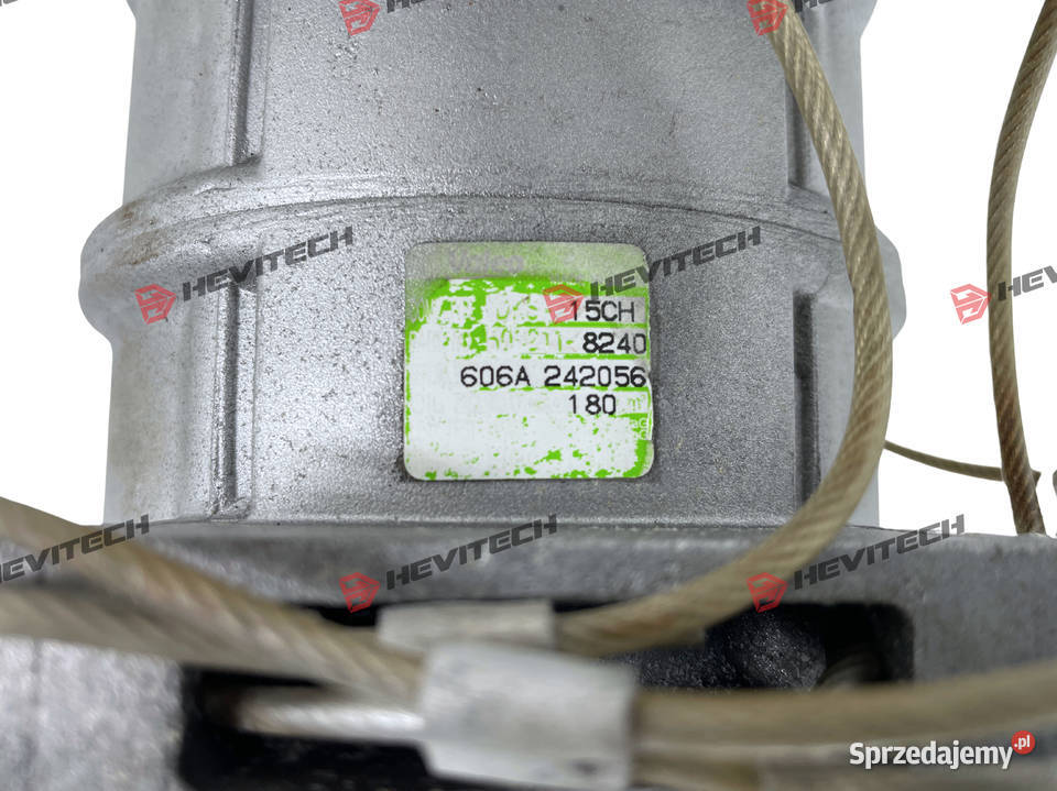 Sprężarka klimatyzacji 42W071128 Komatsu WA807 wielkopolskie Gądki