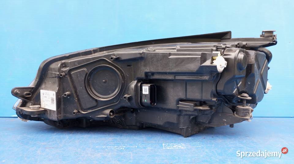 LAMPA PRAWY PRZÓD EU FULL LED 5G1941774 Nowy Tomyśl