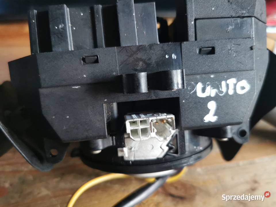 PRZEŁĄCZNIK ZESPOLONY FIAT PUNTO 2 II LIFT Margonin sprzedam