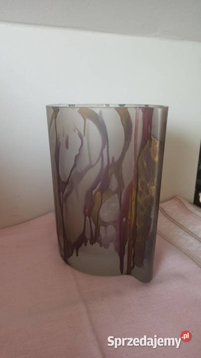 Wazon szklany KROSNO o Interesującej