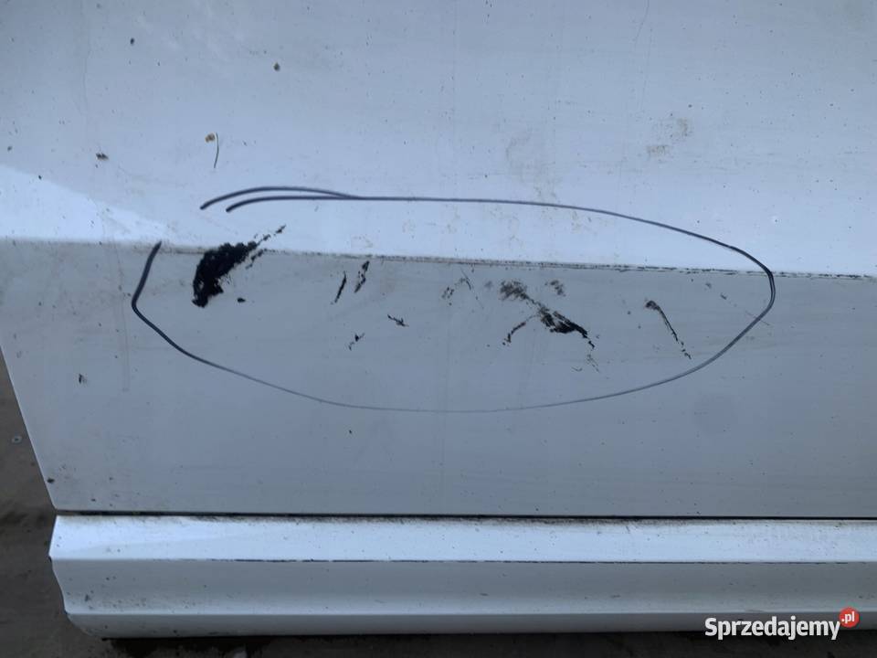 AUDI Q5 8R drzwi prawe przód Kielce sprzedam