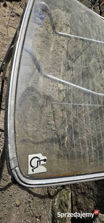 Szyba tył klin szyby mercedes w123 sedan Zbąszyń