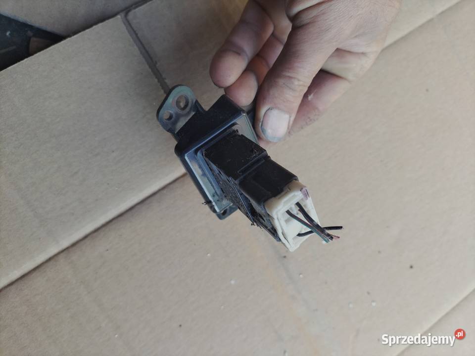 WŁĄCZNIK AWARYJNYCH NISSAN ALMERA TINO Kamień-Kolonia