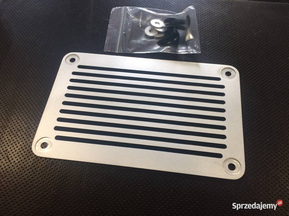 EMBLEMAT W DYWANIK BEZ LOGO osobowe Tuning Starachowice