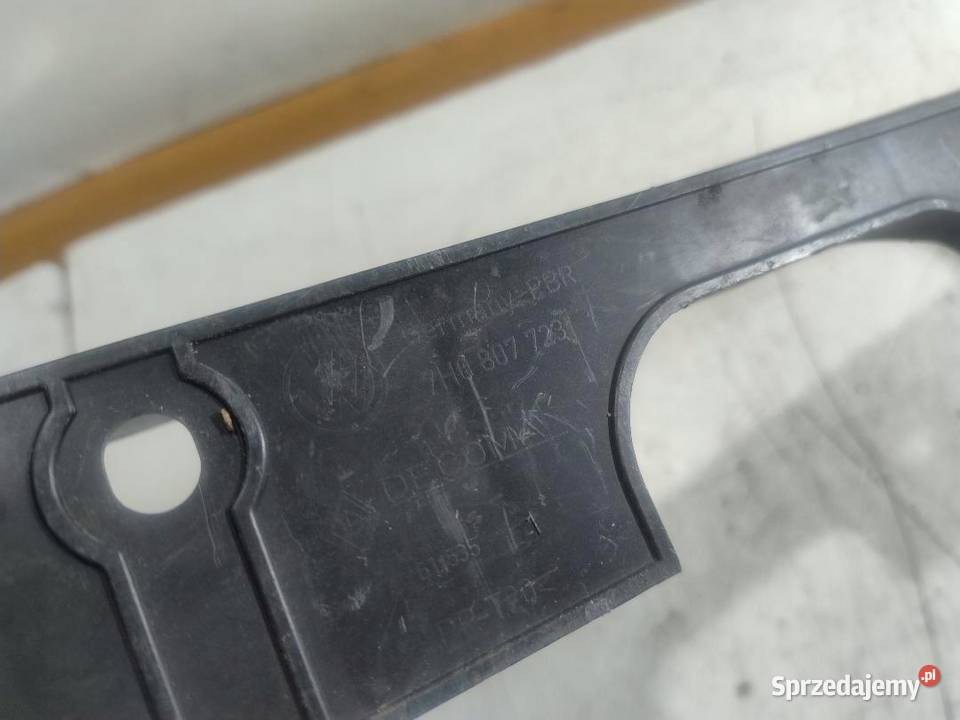 ŚLIZG ZDERZAKA TYŁ VW T5 7H0807723 wielkopolskie