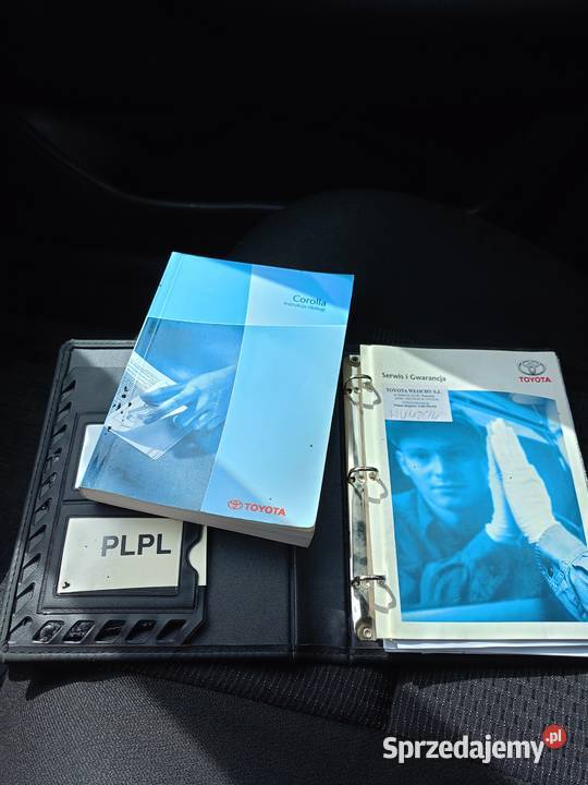 Toyota Corolla super stan mały przebieg Magdalenka