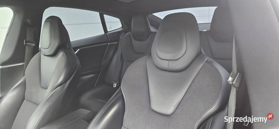 Tesla S 4x4 525 350 na ładowaniu Samochody osobowe Dębica