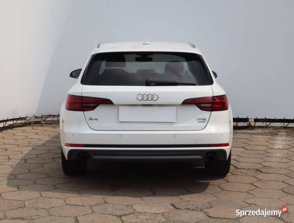 Audi A4 20 TFSI radio Łódź
