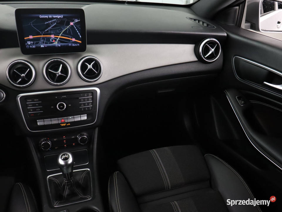 Mercedes CLA 180 isofix Bielany Wrocławskie sprzedam