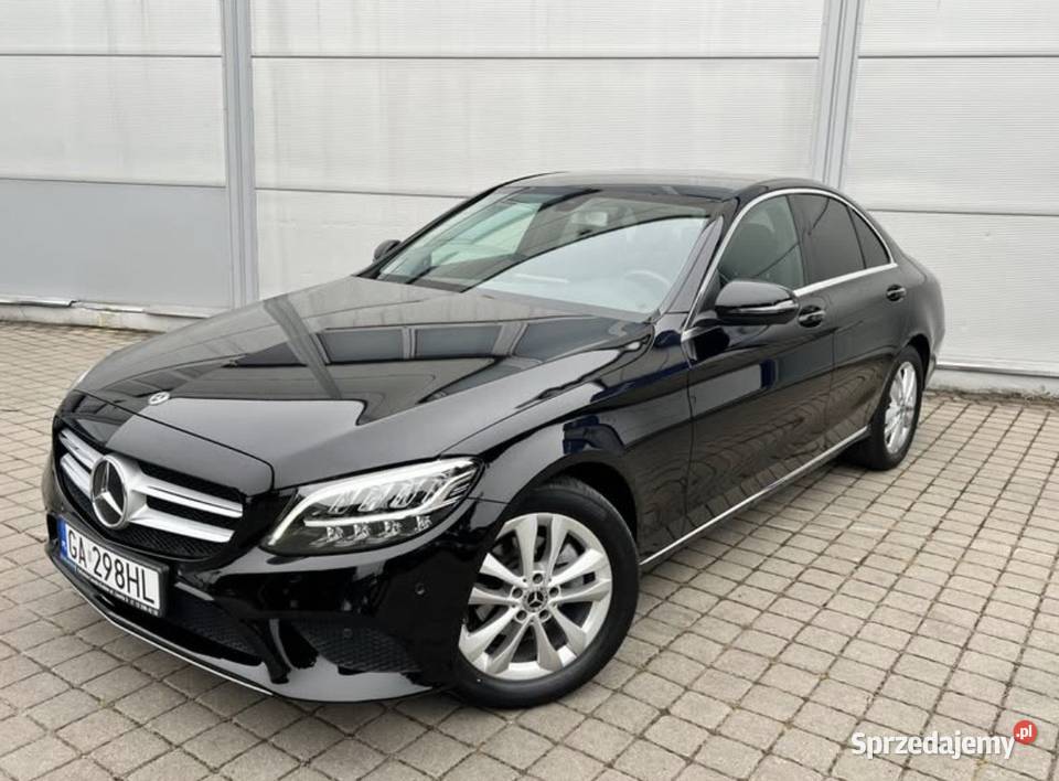 Salon I Rej2020 Serwis Pełny ASO CarPlay Navi 156KM Gdynia