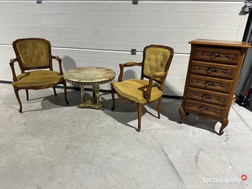 Ładne stylowe fotele ludwikowskie Sławoszewek
