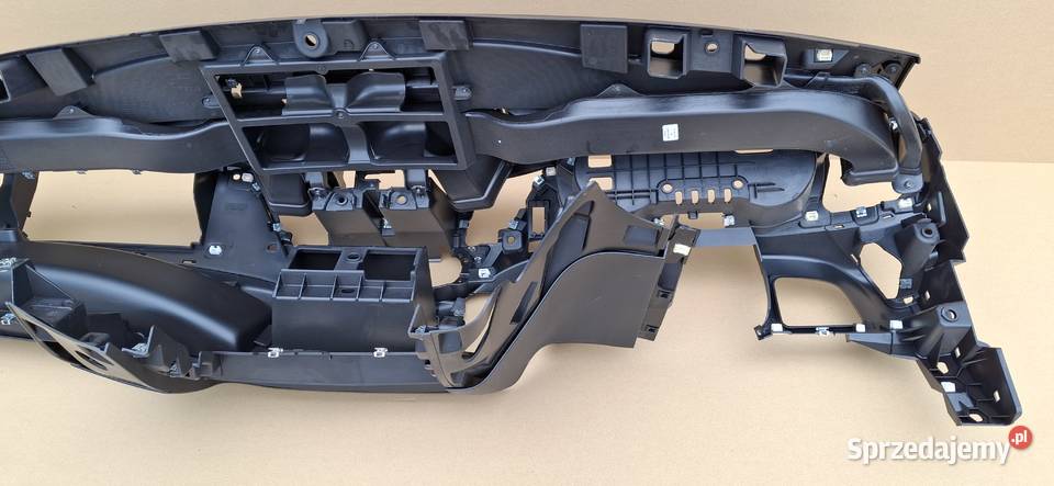 IVECO DAILY 14 DESKA ROZDZIELCZA KOKPIT KONSOLA Bieleń sprzedam