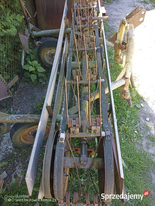 Sprzedam zgrabiarke taśmową Pozostałe Konieczno sprzedam