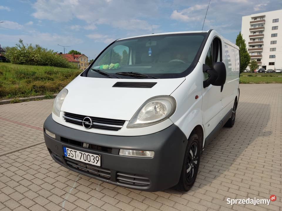 widoczny na foto Opel Vivaro r2003 poj19d org Samochody osobowe Elbląg