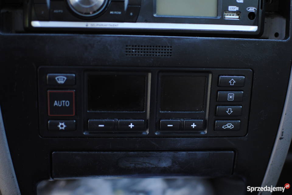 Audi A3 Złote 18 125 realny przebieg 125KM