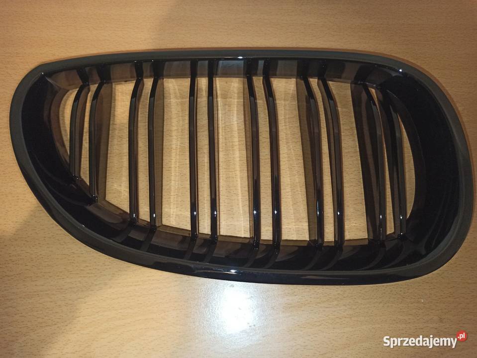 BMW E60 E61 czarny połysk nerki grill atrapa Tuning Łódź