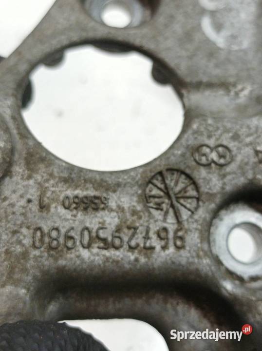 ŁAPA WSPORNIK 9684970480 14 HDI Citroen C3 II