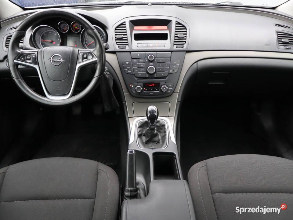 Opel Insignia 20 CDTI relingi dachowe