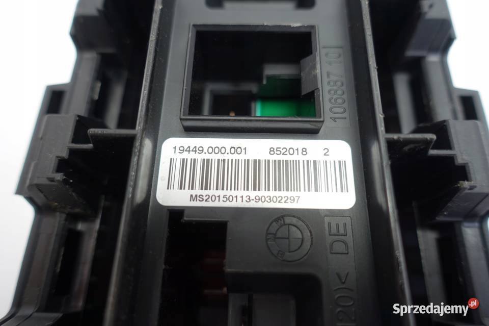 BMW GT F34 318D 20 D SKRZYNKA BEZPIECZNIKÓW bsi Rudka