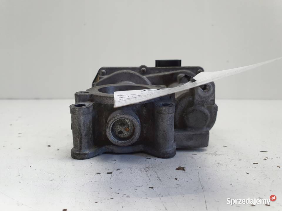 PRZEPUSTNICA Renault Clio IV 09 TCe 161204451R Przepustnice lubelskie