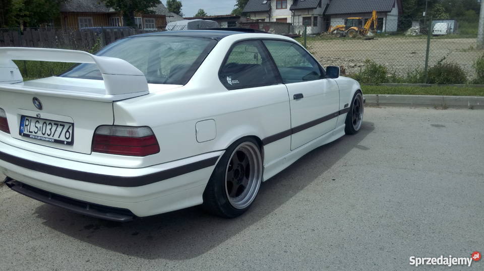 BMW E36 Coupe 325i M50b25 nv M Pakiet światła przeciwmgielne Rzeszów