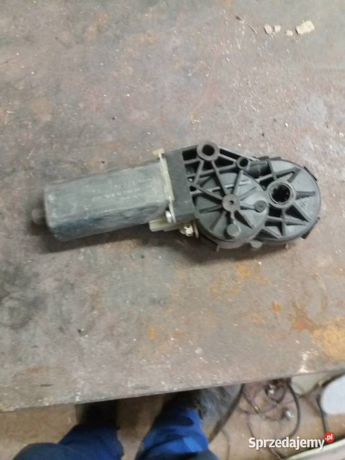 SILNICZEK FOTELA PRAWY 0390203225 VW PASSAT B6 Wola