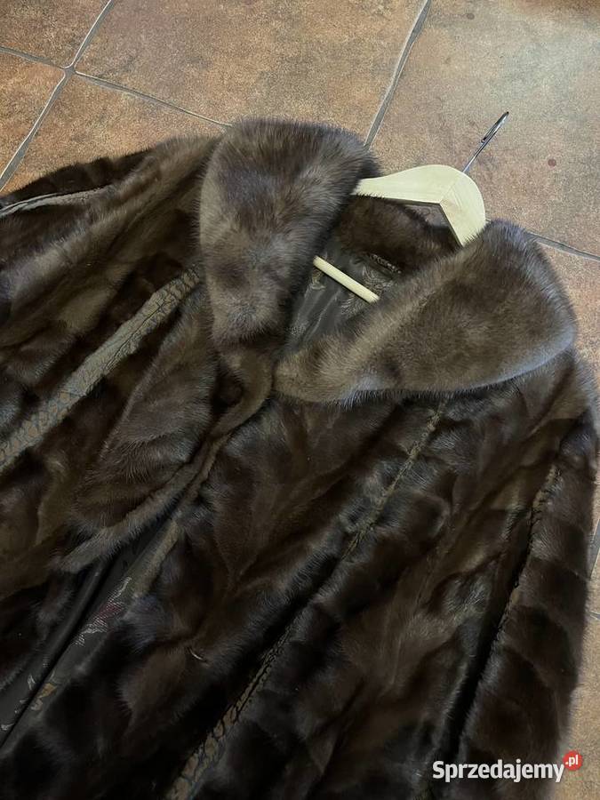 Orzechowe brązowe futro z norek skóra print Kurtki i płaszcze wielkopolskie Łowęcin sprzedam