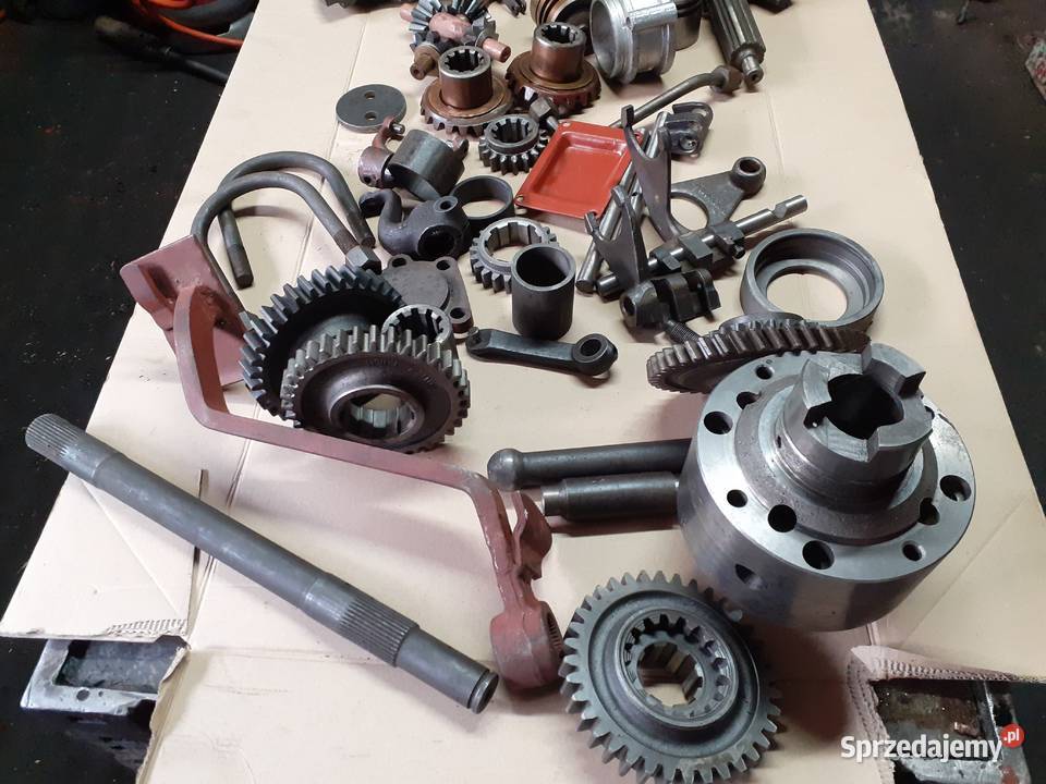 Sprzedam częsci do C330 ursus