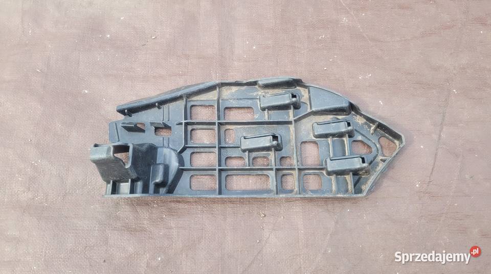 VW POLO IV LIFT ŚLIZG MOCOWANIE ZDERZAKA PRAWY Ruda Śląska