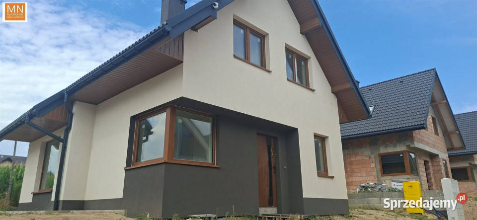 Dom wolnostojący Dojazdów 13884m2 mieszkalny