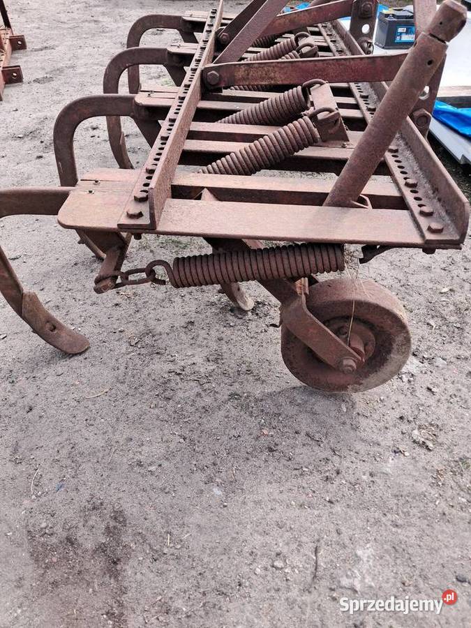 Kultywator ciężki 15m Grębocin