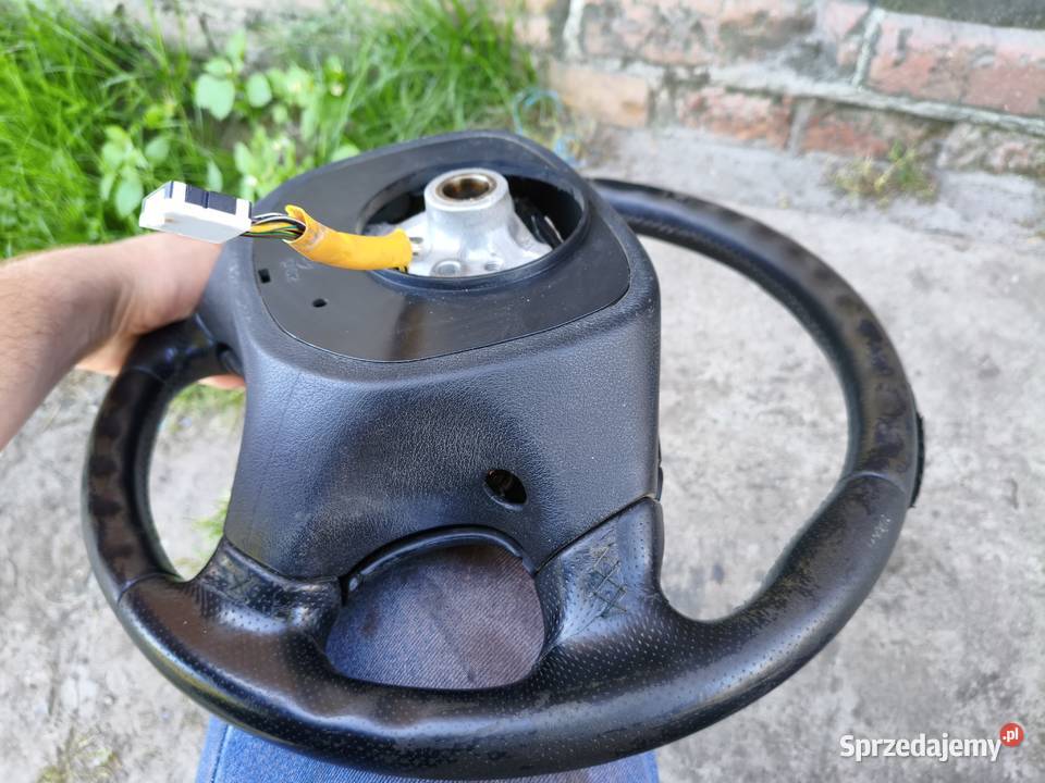 Kierownica skórzana momo Subaru Forester Chełm sprzedam