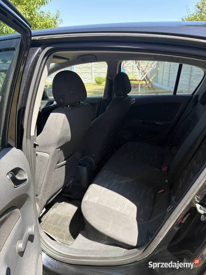 Opel Corsa sprawna klimatyzacja manualna Brzeg sprzedam