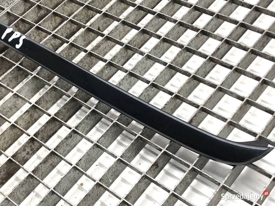 LISTWA ZGARNIAJĄCA PRZÓD PRAWA BMW E71
