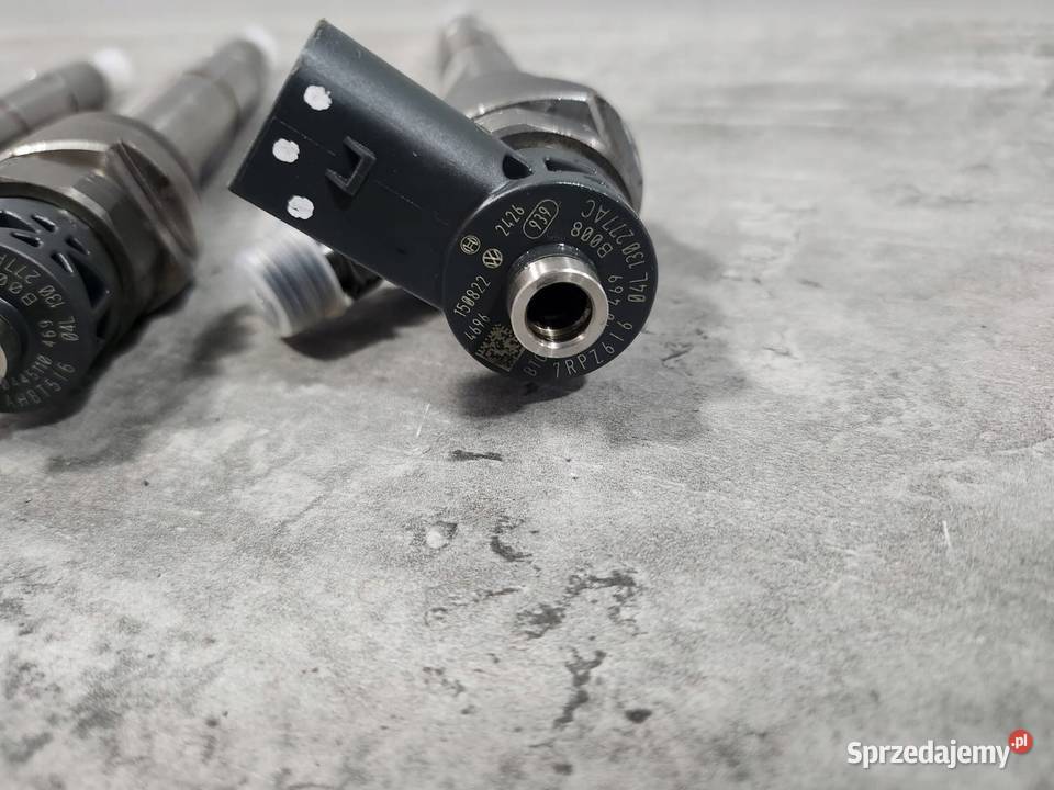 WTRYSKIWACZ 04L130277AC 0445110469 Kartuzy sprzedam