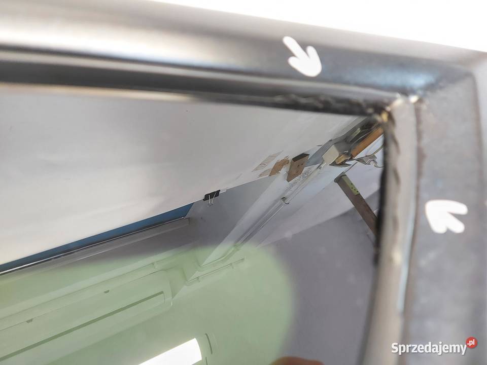TESLA MODEL Y 2024r SZYBA KAROSERYJNA LEWY TYŁ osobowe