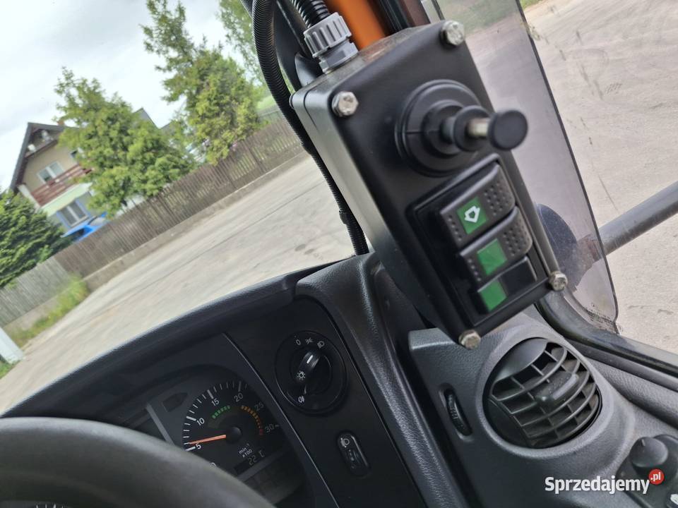 MercedesBenz Axor 1823 Zamiatarka Bucher Sierakowice