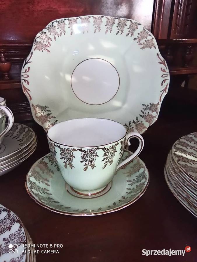 Serwis do herbaty
Adderley England Biało złoto Gdańsk