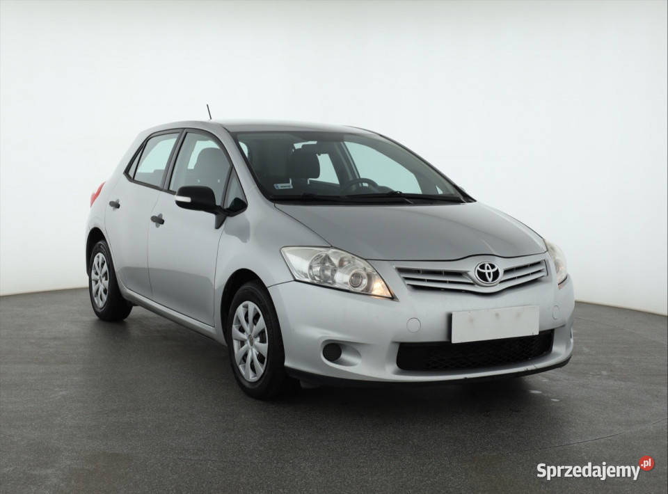 Toyota Auris 13 Dual VVTi gniazdo USB